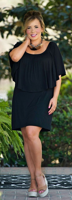 Hot and beautiful vestidos de moda, Little black dress: party outfits,  Plus size outfit,  Lapel pin,  Plus-Size Model  