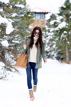 Best for all winter boots look, Snow boot: winter outfits,  Boot Outfits,  fashion blogger,  Wellington boot,  Snow boot,  Snow Outfits  
