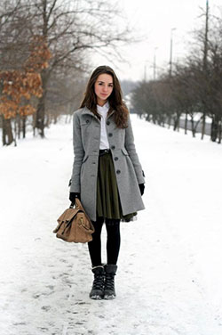 Every one love these modest winter outfits, Winter clothing: winter outfits,  Petite size,  Snow Outfits  