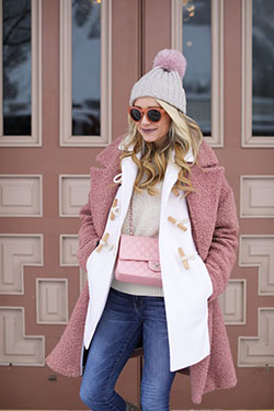 Pink coat winter outfit, Street fashion: winter outfits,  fashion blogger,  Duffel coat,  Winter Coat,  Burberry Coat,  Snow Outfits  