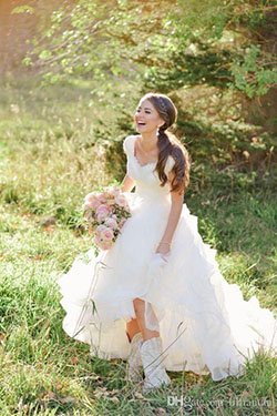 Style up your look country wedding dress, Wedding dress: Wedding dress,  Evening gown  