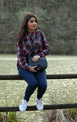Outfits for curvy teenagers: Plus size outfit,  Plaid Shirt  