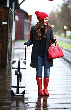 Winter outfits with rain boots: winter outfits,  Over-The-Knee Boot,  Wellington boot,  Snow Outfits,  Short Boots  