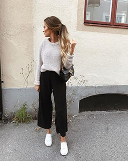 Flowy pants outfit winter, Casual wear: Pant Outfits,  Street Style,  Casual Outfits  
