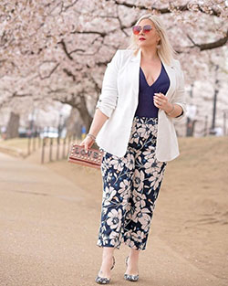 Spring 2019 fashion plus size, Plus-size clothing: Plus size outfit,  Plus-Size Model,  Clothing Ideas,  Tanesha Awasthi,  Formal wear  