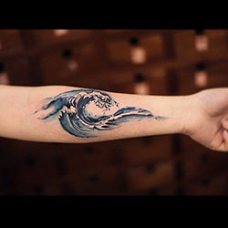 Models ideas for wave tattoo color, Tattoo artist: Tattoo artist,  Watercolor painting,  Temporary Tattoo,  Tattoo Ideas  