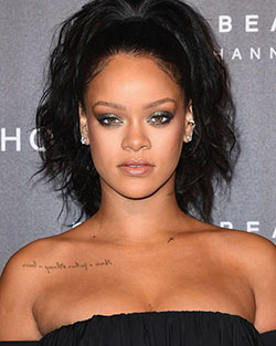 Best for everyone rihanna eyeshadow, Rihanna Fenty Beauty: Eye Shadow,  Fenty Beauty,  Rihanna Best Looks  