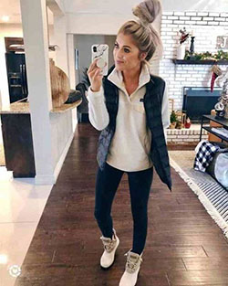 Fall Outfit Ideas For Women, Casual wear, Slim-fit pants: Ripped Jeans,  Slim-Fit Pants,  Fall Outfits,  Casual Outfits  