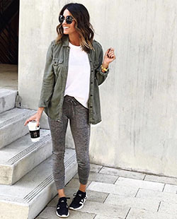 Outfit With Grey Leggings, Jean jacket: Legging Outfits  