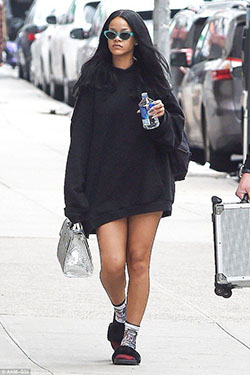 Celebrities ideas for rihanna casual outfit, Casual wear: Street Style,  Casual Outfits,  Rihanna Style  