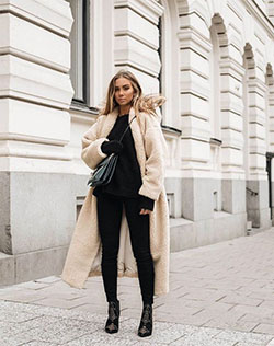 Teddy coat outfit ideas, Casual wear: Romper suit,  Fur clothing,  Fake fur,  Teddy bear,  Casual Outfits,  Street Outfit Ideas  