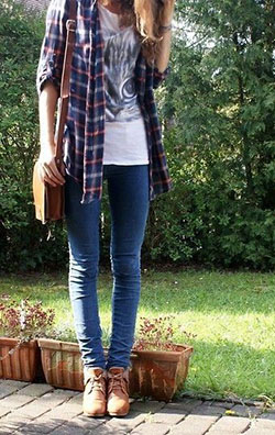 Flannel shirt and skinny jeans: Sleeveless shirt,  Slim-Fit Pants,  Boot Outfits,  Casual Outfits  