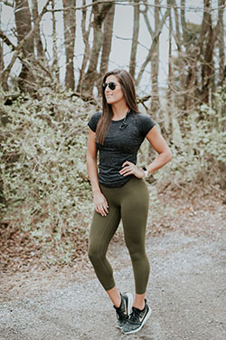Green leggings outfit workout, lululemon Align: fashion goals,  Fitness Model,  Lululemon Athletica,  Yoga Outfits  