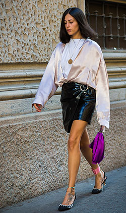 Study more about gilda ambrosio, Paris Fashion Week: Pencil skirt,  Fashion week,  dinner outfits,  Street Style  