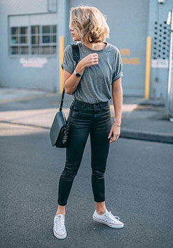 Sparkling school outfit ideas, Casual wear: Slim-Fit Pants,  Mom jeans,  Casual Outfits,  Skinny Women Outfits  