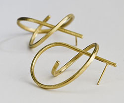 OMG! Nice sculptural earrings, Jewelry design: Earrings,  Jewelry design  