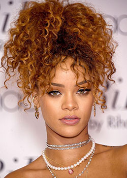 Good-looking rihanna hairstyle, Cute Girls Hairstyles: Lace wig,  Short hair,  Rihanna Best Looks  