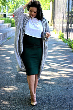Midi pencil skirt outfit, Pencil skirt: Clothing Ideas,  Pencil skirt,  Plus size outfit,  Casual Outfits  