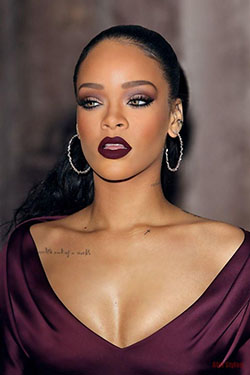 Wow! Check these amazing rihanna best, Hip hop music: Red Carpet Dresses,  Fenty Beauty,  Red Lipstick,  Rihanna Best Looks  