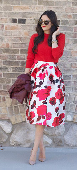 Nice and affordable ideas outfit floral skirt, A-Line Midi Skirt: Skirt Outfits,  Floral Skirt,  Fashion week,  Casual Outfits,  Floral Midi,  Twirl Skirt,  Flowy skirt,  Floral Outfits,  Swing skirt  
