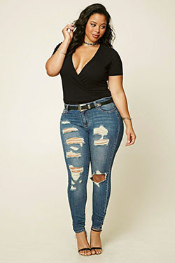 Nice suggestions for plus size outfits 2019, Plus-size clothing: Plus size outfit,  Slim-Fit Pants,  Smart casual,  Casual Outfits  