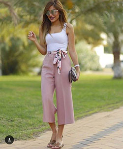 Irresistible fashion tips for zara pink culottes, Crop top: Crop Pants Outfit  