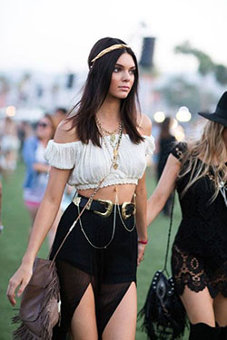 Party-wear ideas for bohemian coachella outfit, Kendall Jenner: Kylie Jenner,  Kendall Jenner,  Boho Dress,  Coachella Outfits,  Lorella Flego  