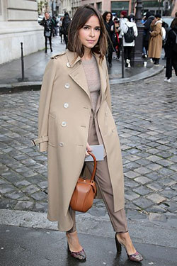 Street Style Outfits For Ladies, Miroslava Duma, Trench coat: Trench coat,  Street Outfit Ideas  