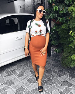 Maternity printed short sleeve double layer dress: Sleeveless shirt,  Maternity clothing,  Casual Outfits,  Maternity Outfits  