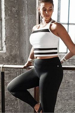 Must try these amazing plus size activewear, Plus-size clothing: Plus size outfit,  Plus-Size Model,  Clothing Ideas  