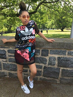 Summer adidas outfits for women: Adidas Originals,  Sports shoes,  Baddie Outfits,  Top Outfits,  Casual Outfits  