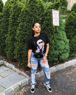 Baddie Outfits With Jordans, Casual wear, Les Benjamins: Grunge fashion,  Baddie Outfits,  Casual Outfits,  Jordans Outfits  