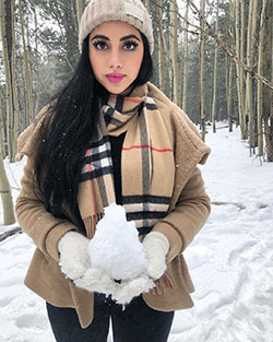 Cute Jailyne ojeda in snow: Jailyne Ojeda Ochoa  