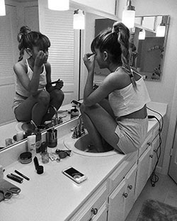 Mac miller instagram ariana grande: Ariana Grande,  Mac Miller,  MAC Cosmetics,  Ariana Grande’s Outfits  