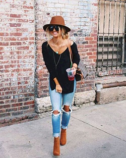 Fall hat outfit ideas, Casual wear: Fashion accessory,  Street Style,  Casual Outfits,  Sunglasses  