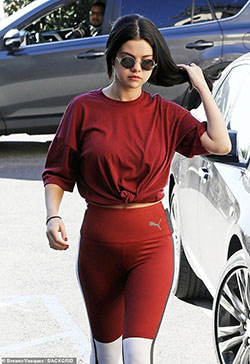 Selena gomez puma leggings: Los Angeles,  Selena Gomez  