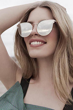 Women Sunglasses Ideas, Mirrored sunglasses, Street fashion: Beautiful Girls,  Street Style,  Photo shoot,  Sunglasses  