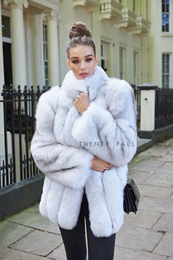 Powerful photos for fur clothing, Fake fur: Fur clothing,  Fake fur,  Coat Long,  Fur Coat Outfit  