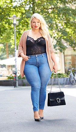 Look plus size sensual, Plus-size clothing: Plus size outfit,  Fashion Nova  