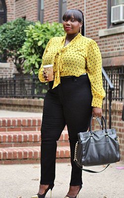 Plus size yellow polka dot tops: Plus-Size Model,  Clothing Ideas,  Hot Fashion,  yellow top  