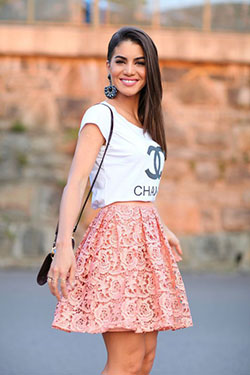 Fine and perfect saias gode curta, Camila Coelho: Boot Outfits,  fashion blogger,  Skirt Outfits,  Camila Coelho  