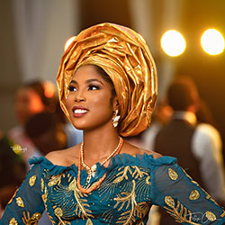 Nigerian Dresses For Nigerian Brides: Hair Color Ideas,  Nigerian Dresses  