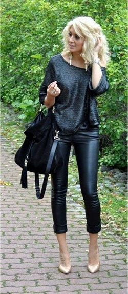 Nude shoes with black leggings: High-Heeled Shoe,  Court shoe,  Legging Outfits  