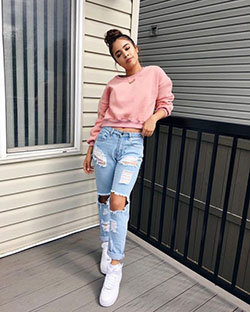 Casual Outfits For Women 2018 on Stylevore