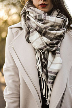 Stylish and classic pretty winter scarf, Winter clothing: Fashion photography,  winter outfits,  Trench coat,  Fashion accessory,  Scarves Outfits  