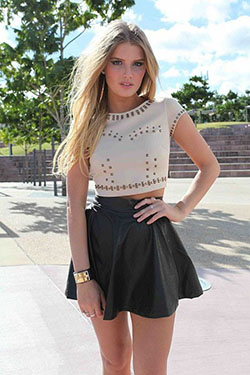 Talk more about your skater skirt outfits, Leather Skater Skirt: Crop top,  Skater Skirt,  Skirt Outfits,  Leather skirt  