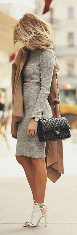 Most liked & tried great winter outfits, Pencil skirt: winter outfits,  Business casual,  Pencil skirt,  Street Style,  Casual Outfits  