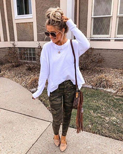 Top Knot Bun Hairstyle Ideas, Casual wear, Slim-fit pants: Slim-Fit Pants,  Casual Outfits,  Bun Hairstyle  