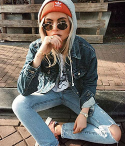 Skater girl outfit autumn, Street fashion: winter outfits,  Jean jacket,  Street Style,  Casual Outfits,  Tomboy Outfit  