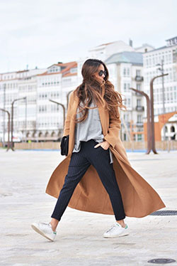 Outfits With Yoga Pants, Winter clothing, Polo coat: winter outfits,  Ballet flat,  Polo coat,  Yoga Outfits,  Camel coat,  Wool Coat,  Burberry Trench,  Brown Coat,  swing coat,  Low-Rise Pants,  beige coat  